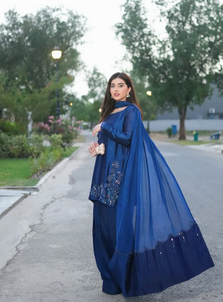 Luxury Embroidered Farshi shalwar suit-Navy