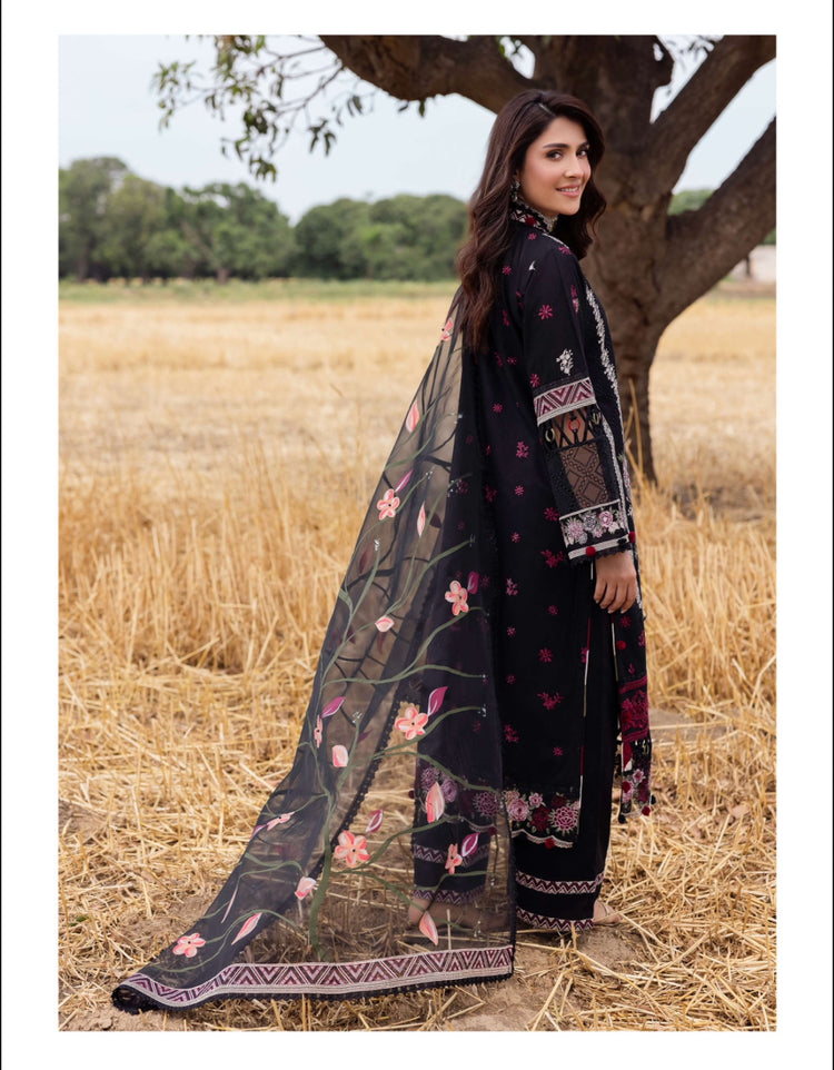 Heer x Ayeza Khan Ladies AL1028