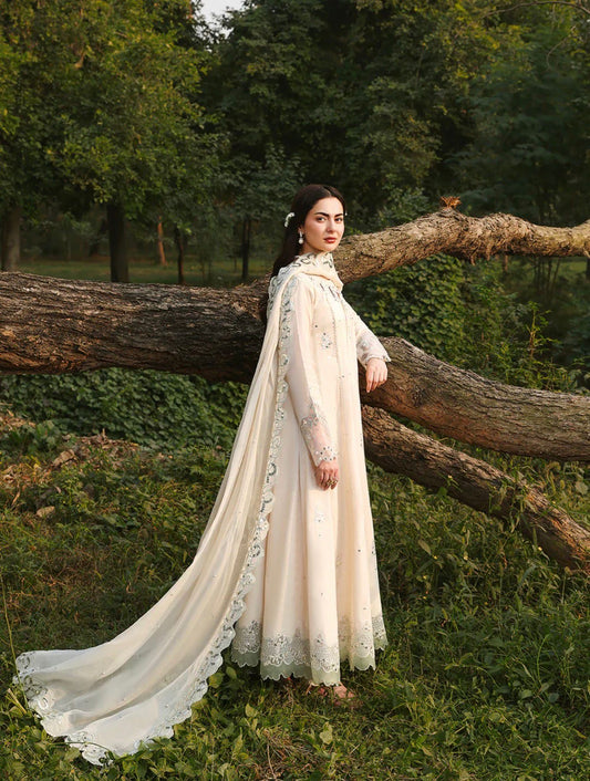 Hania Amir- Eid Edit Beige