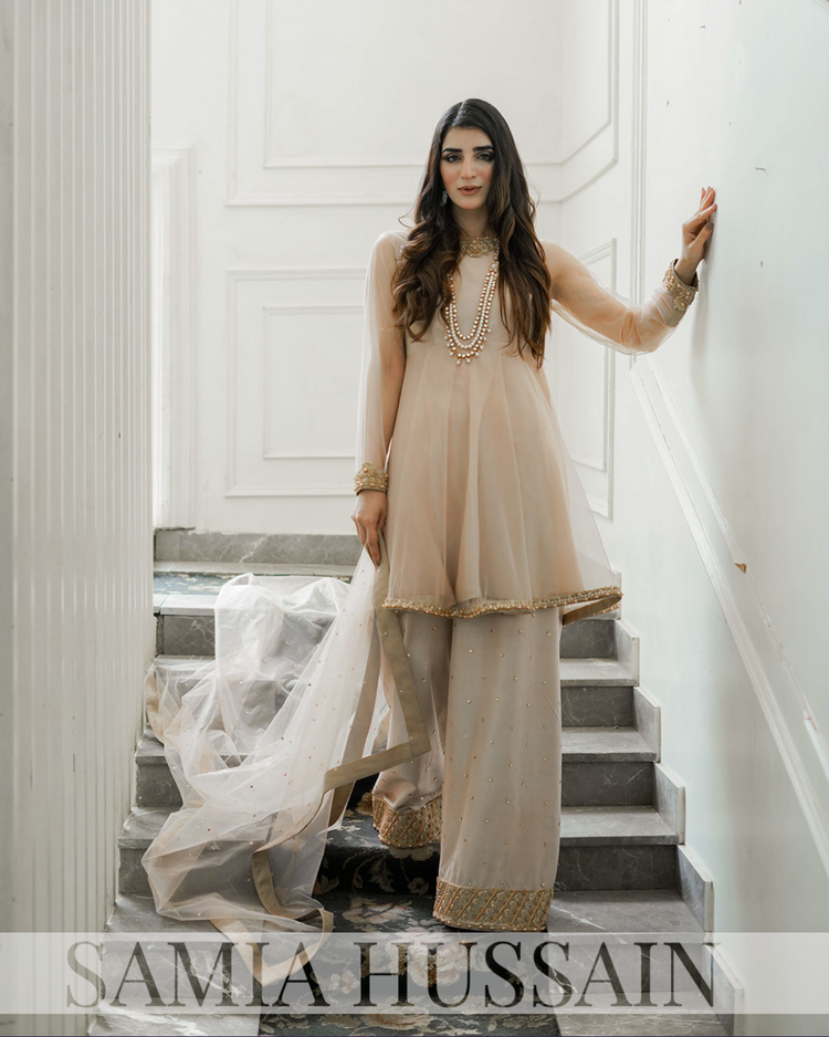 Annie 03 - Fatimahs clothing
