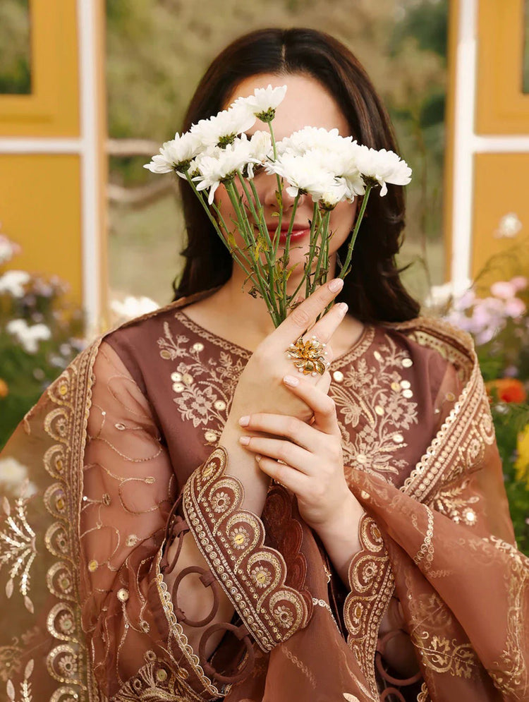 Hania Amir- Eid Edit Brown