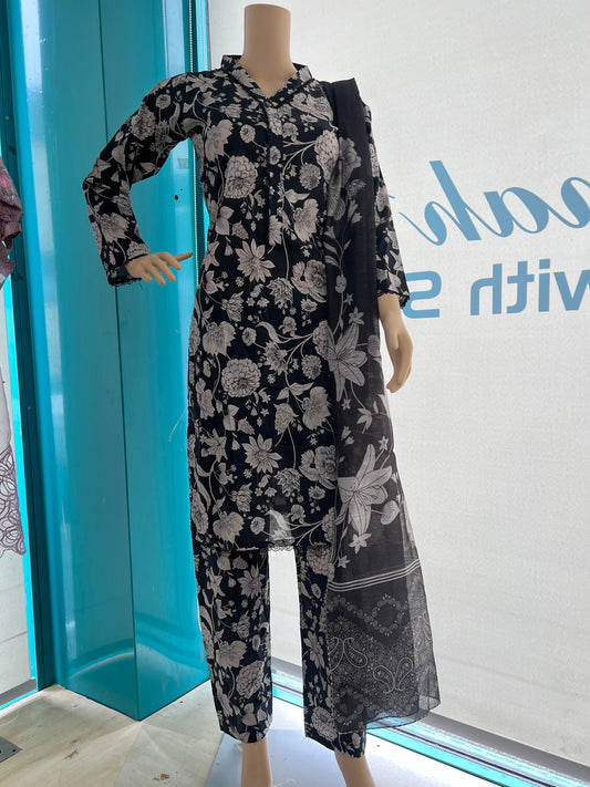 Digital Printed Lawn 004