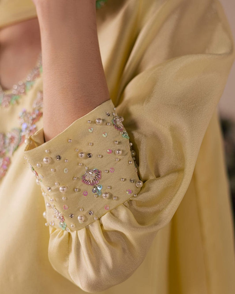 Anouk- Silk- Butter yellow