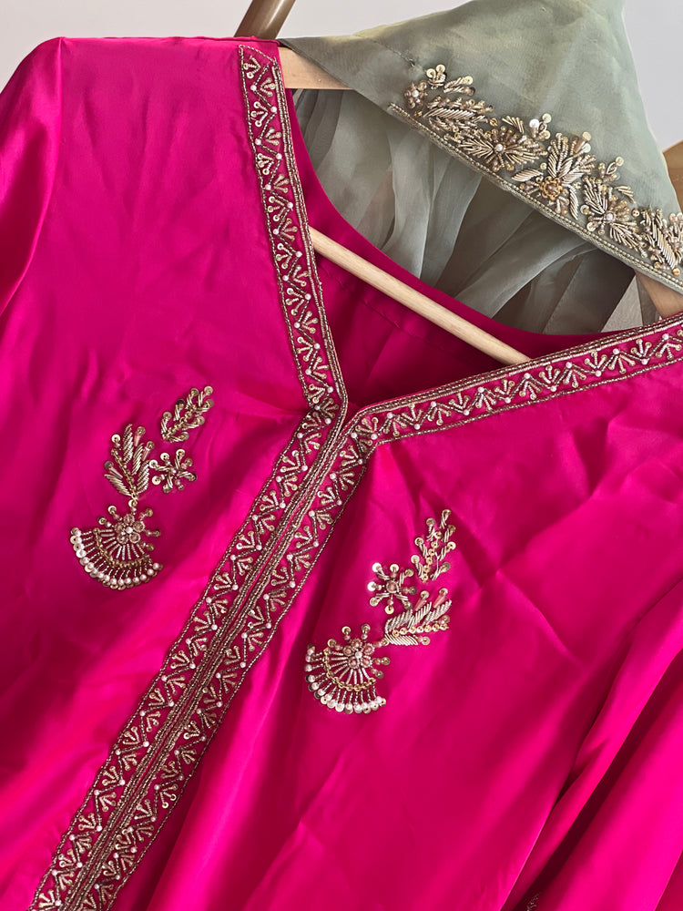 Mahnoor- Pink Festive Silk