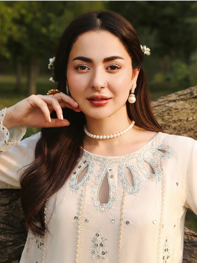 Hania Amir- Eid Edit Beige