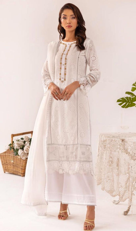 Noir Chikankari 03