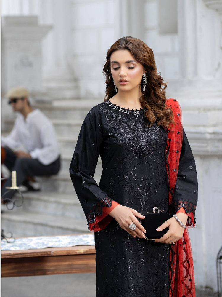 Ivana Luxury Embroidered 01