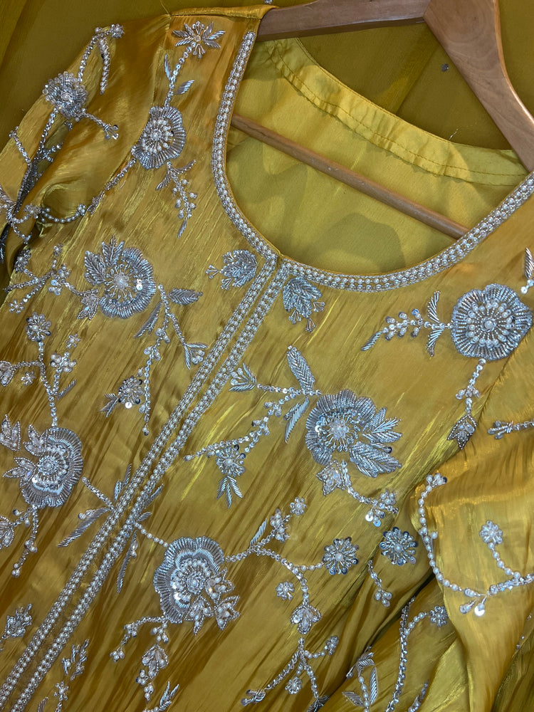 Laraib- Luxury Embroidered