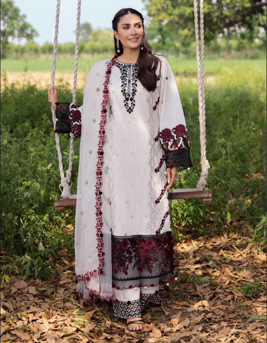 Heer x Ayeza Khan Ladies AL1029