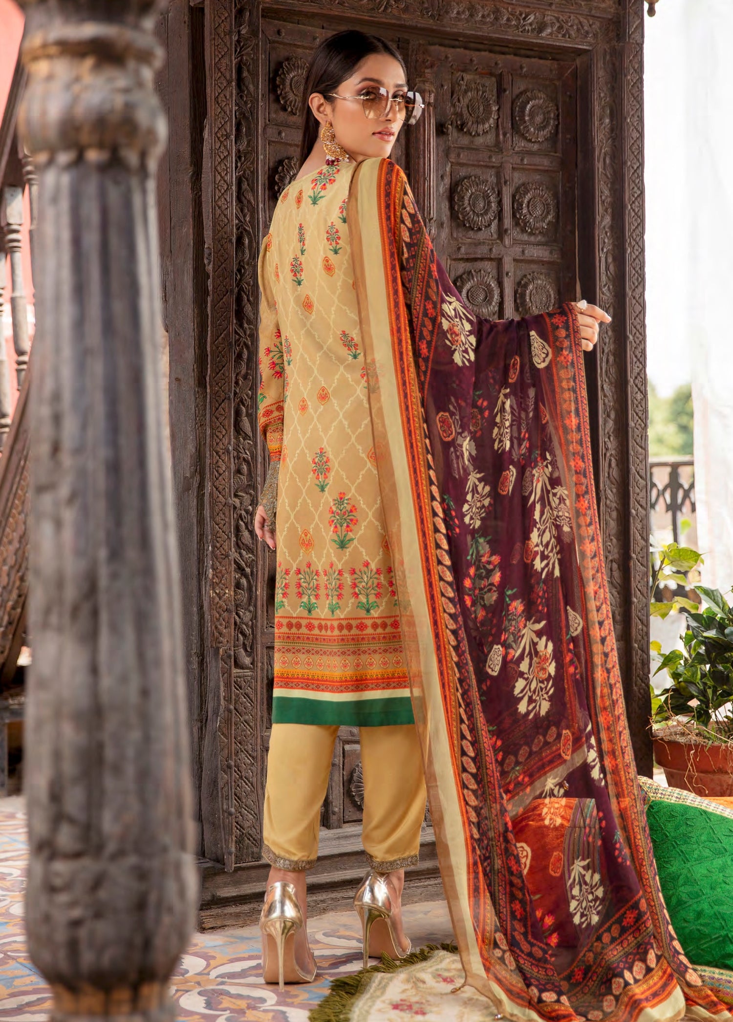 HL-02 - Fatimahs clothing
