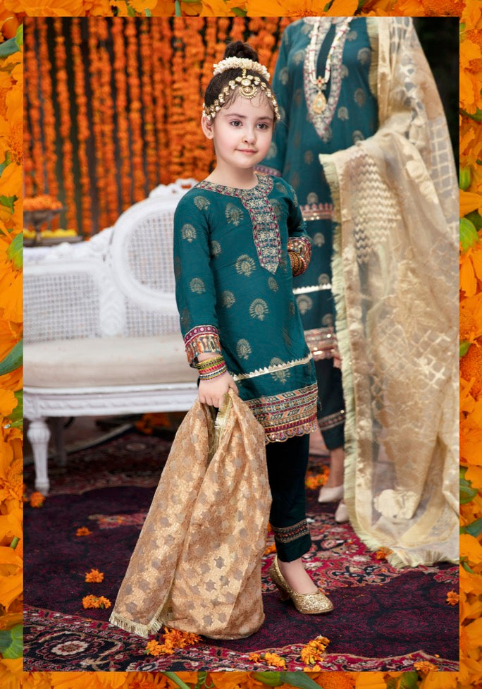 Ivana Jacquard 04 Kids